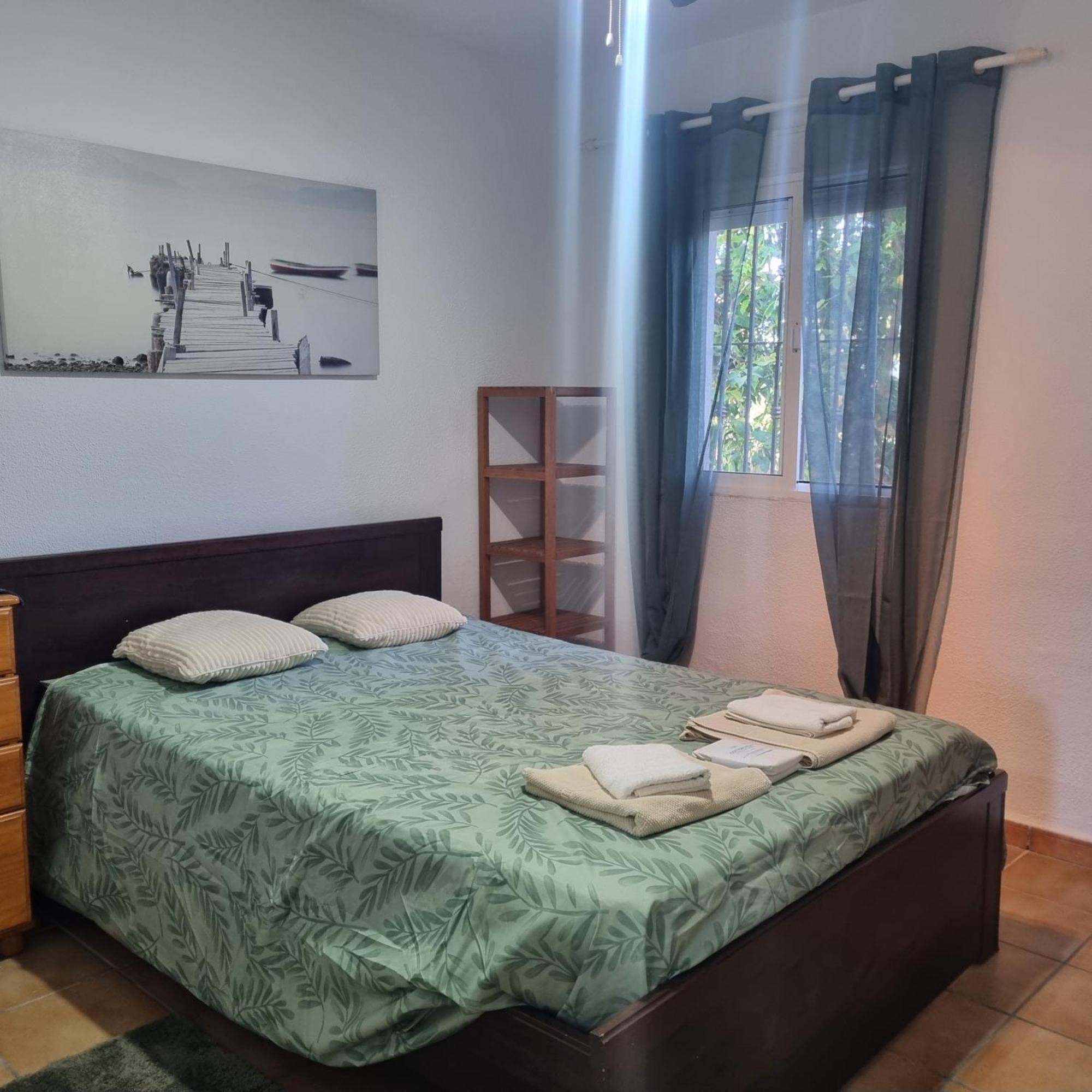 Villa Girasoles à Chiclana de la Frontera Extérieur photo