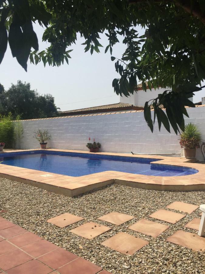 Villa Girasoles à Chiclana de la Frontera Extérieur photo