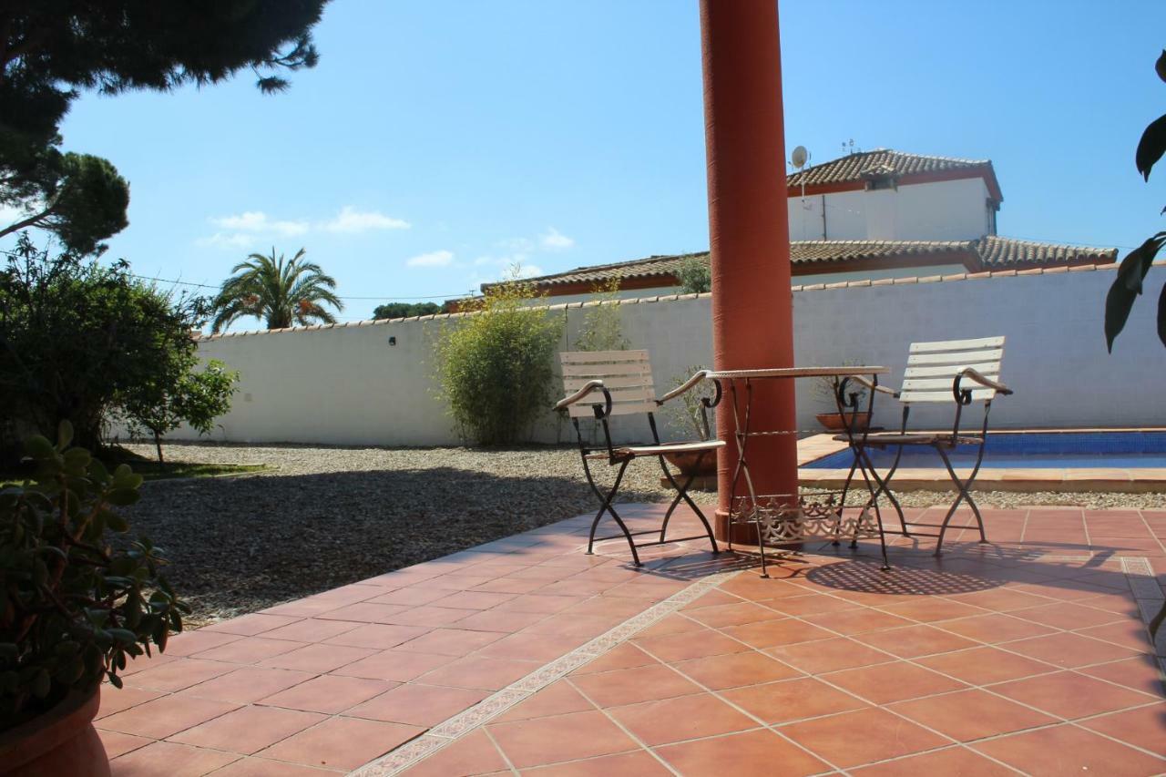 Villa Girasoles à Chiclana de la Frontera Extérieur photo
