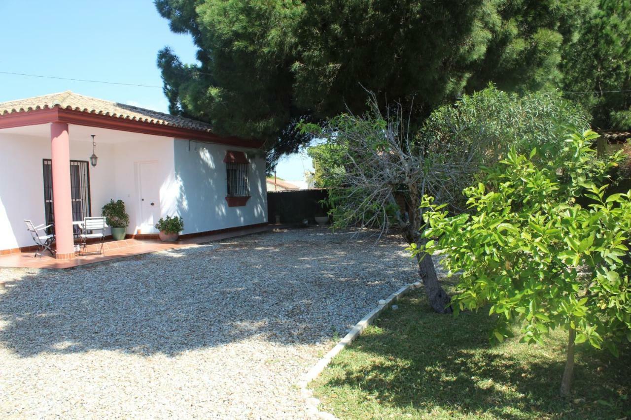 Villa Girasoles à Chiclana de la Frontera Extérieur photo